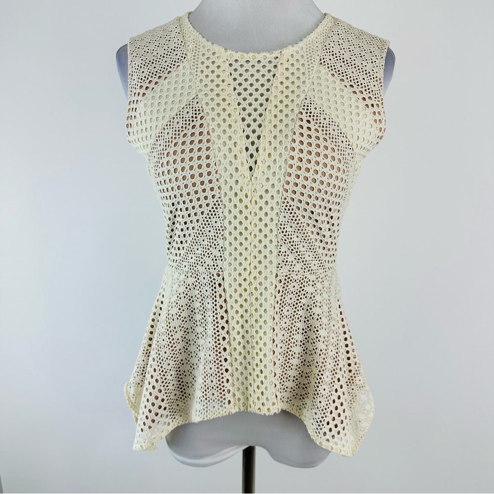 BCBGMAXAZRIA Dalina Top Cream Lace Peplum Top Size XXS